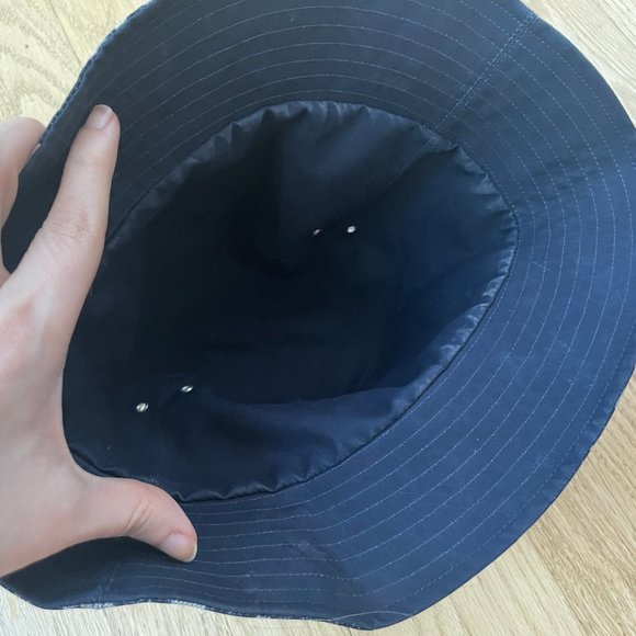 dior bucket hat
